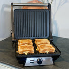 Vivid Green Sandwichmaker mit Grillfunktion