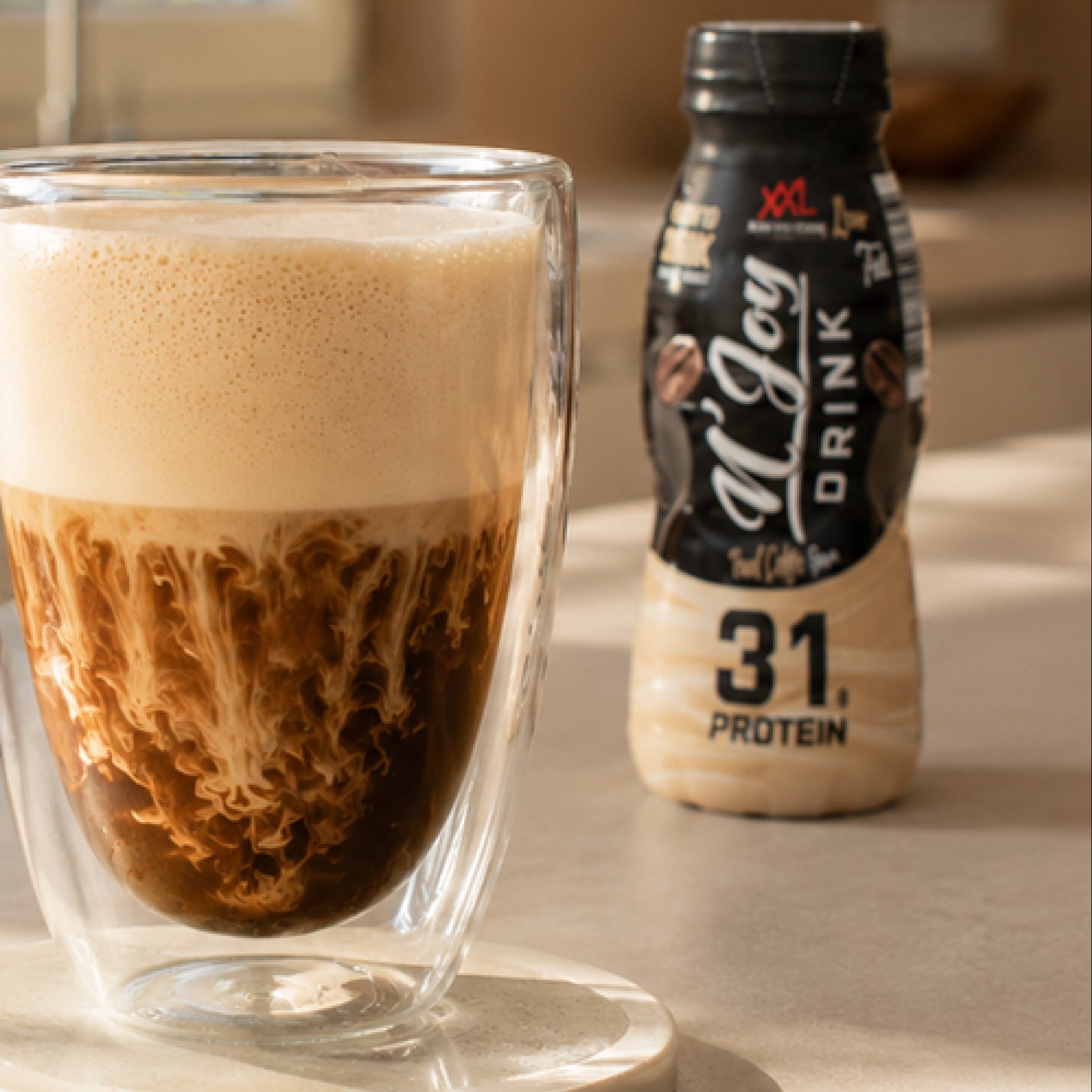 Proteinreicher Eiskaffee im Handumdrehen